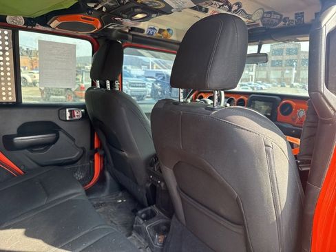 Used 2018 Jeep Wrangler Unlimited Sport S image 9
