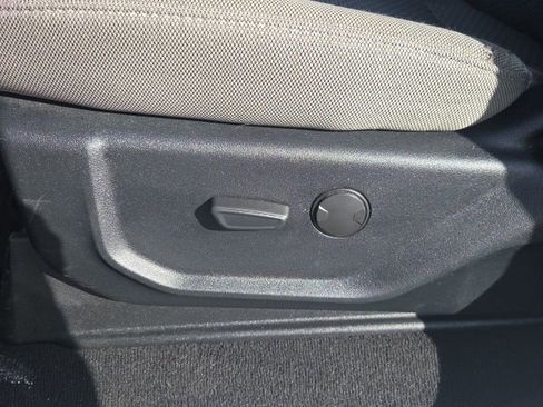 Used 2020 Ford F250 XLT w/ XLT Premium Package image 19