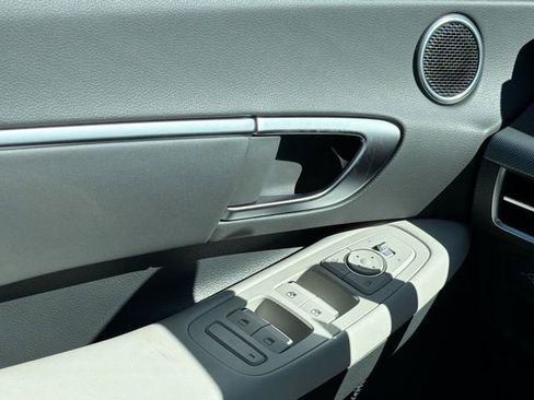 New 2026 Hyundai Sonata SEL AWD/4WD image 17