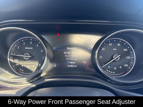 Used 2021 Buick Encore GX Essence w/ Advanced Technology Package image 12