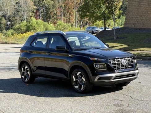 New 2026 Hyundai Venue SEL image 8