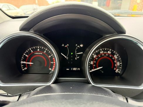 Used 2010 Toyota Highlander 4WD image 4