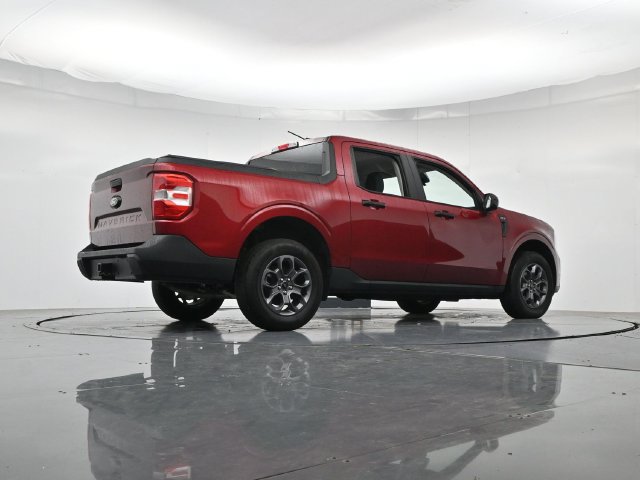 Certified 2025 Ford Maverick XLT w/ Equipment Group 301A AWD/4WD image 34