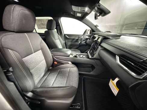 New 2026 GMC Acadia Elevation w/ LPO, Floor Liner Package image 27