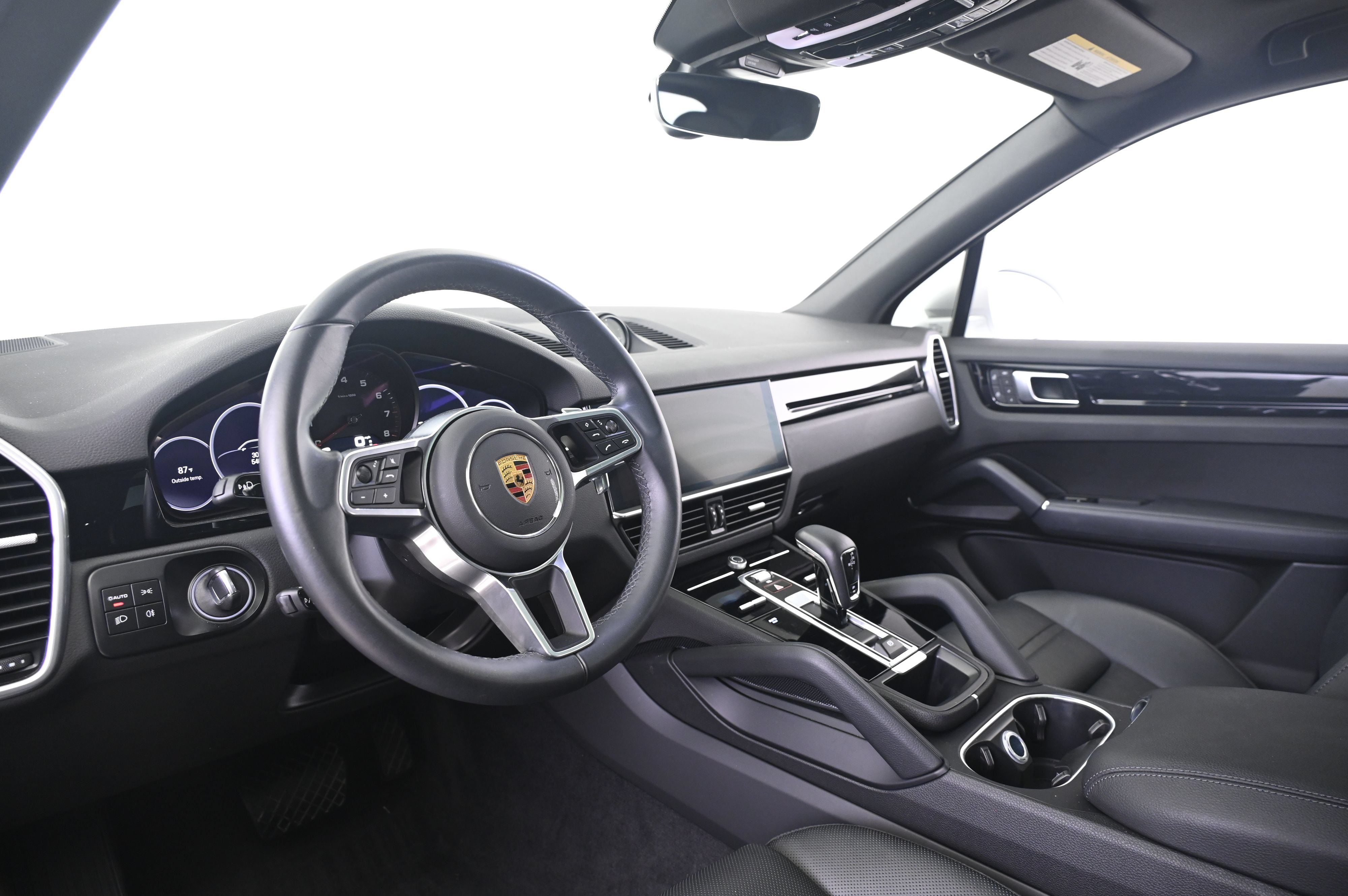 Certified 2023 Porsche Cayenne AWD/4WD image 4