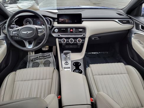 Used 2022 Genesis G70 3.3T w/ Sport Advanced Package image 9