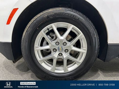 Used 2022 Chevrolet Equinox LT FWD image 13