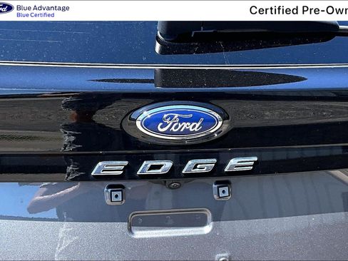 Used 2024 Ford Edge SEL w/ Convenience Package AWD/4WD image 32
