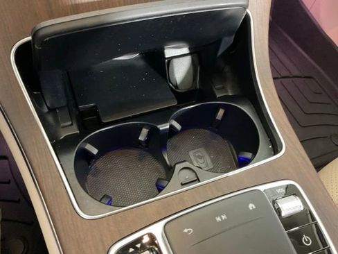 Used 2022 Mercedes-Benz GLC 300 GLC 300 image 22