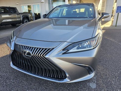 Used 2020 Lexus ES 350 w/ Accessory Package 2 FWD image 10