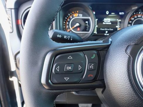 New 2025 Jeep Wrangler Rubicon w/ Steel Bumper Group image 18