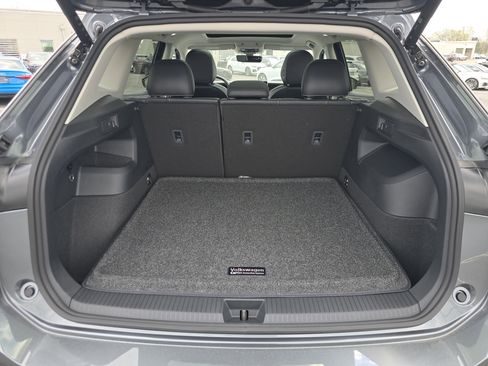 New 2026 Volkswagen Tiguan SE AWD/4WD image 14