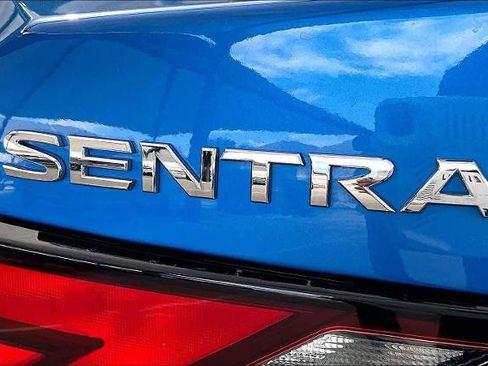 Certified 2021 Nissan Sentra SV image 9