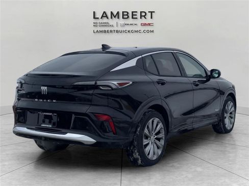 New 2026 Buick Envista Avenir image 5