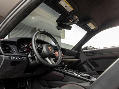 Certified 2026 Porsche 911 Carrera 4 GTS AWD/4WD image 4