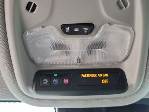 Used 2023 Chevrolet TrailBlazer LS FWD image 11