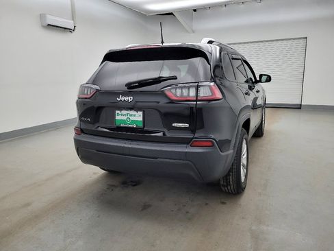 Used 2020 Jeep Cherokee Latitude w/ Cold Weather Group AWD/4WD image 7