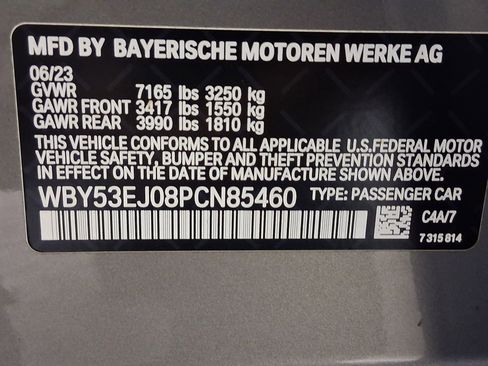 Certified 2023 BMW i7 xDrive60 AWD/4WD image 18