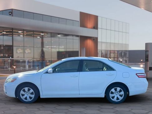 Used 2007 Toyota Camry CE image 3