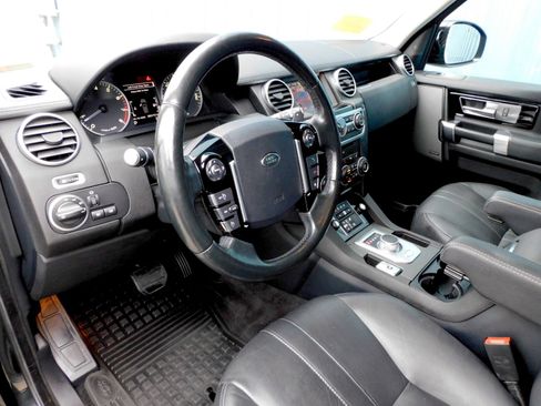 Used 2016 Land Rover LR4 HSE Silver Edition image 13
