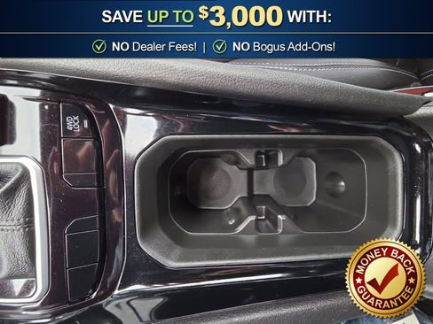 Used 2025 Jeep Compass Limited image 28