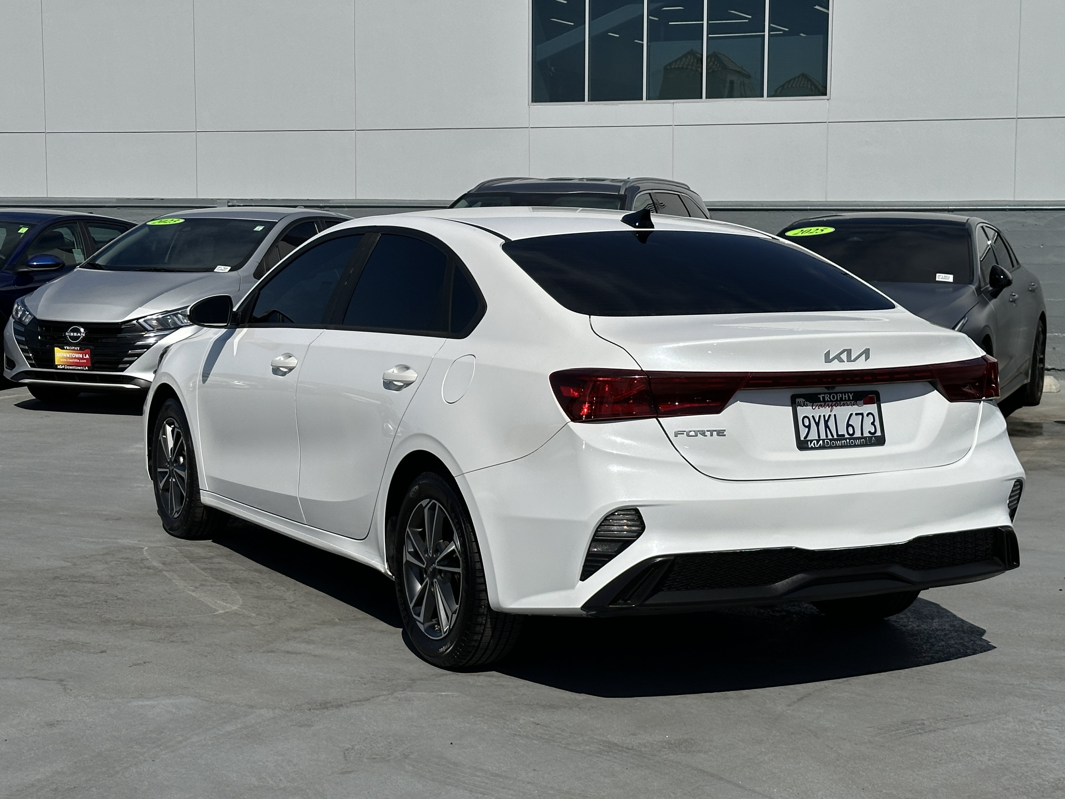 Certified 2023 Kia Forte LXS FWD image 4
