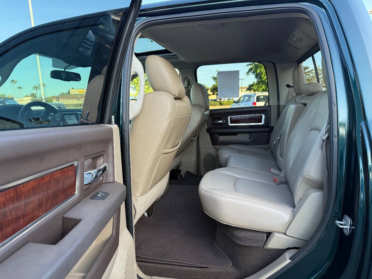 Used 2011 RAM 1500 Laramie RWD image 12