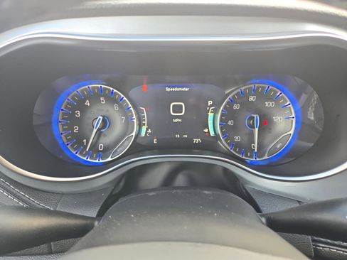 New 2026 Chrysler Pacifica Limited image 29