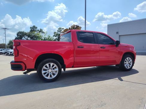 Used 2022 Chevrolet Silverado 1500 Custom w/ Safety Confidence Package RWD image 12