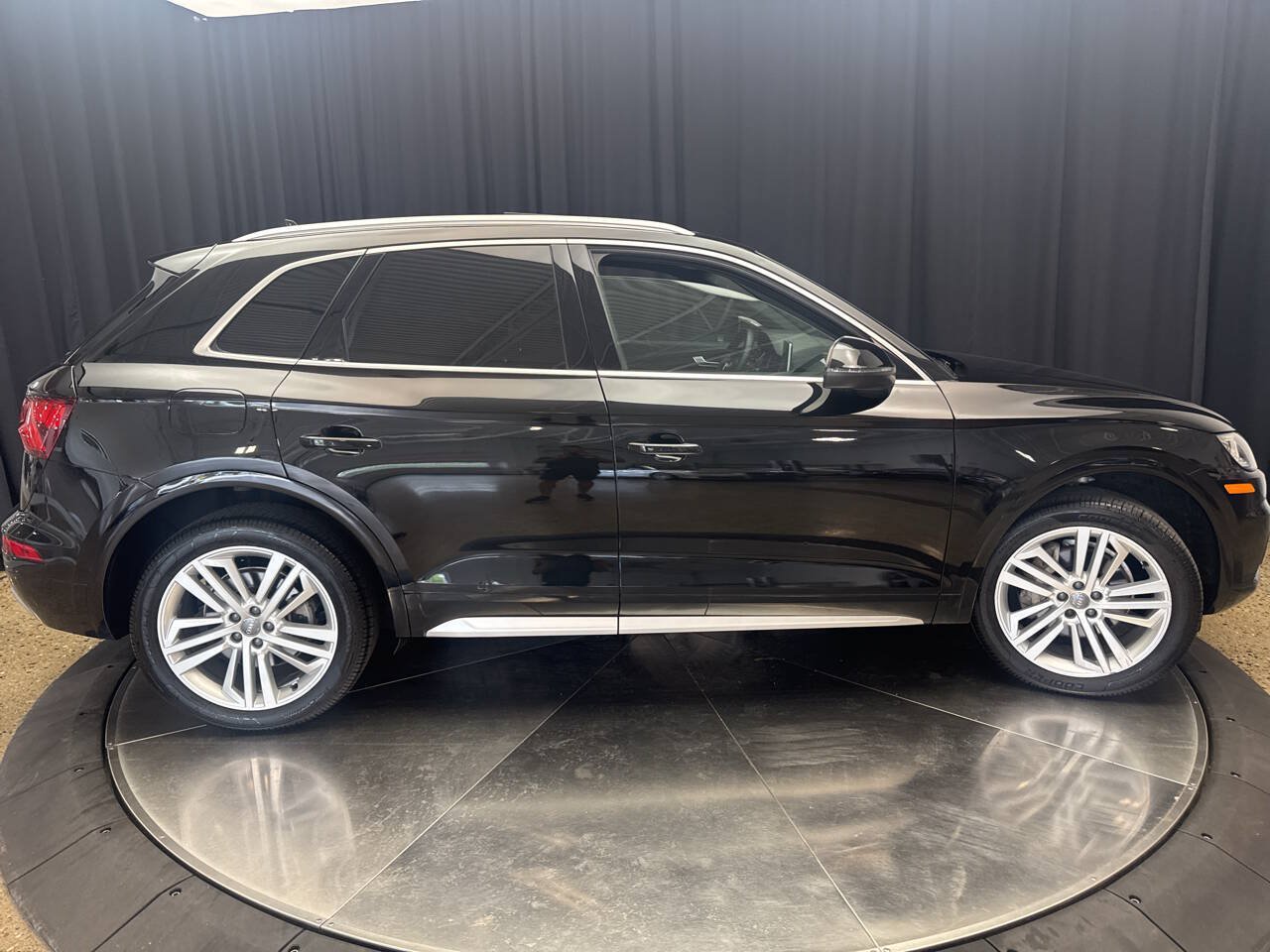 Used 2018 Audi Q5 2.0T Premium Plus AWD/4WD image 10
