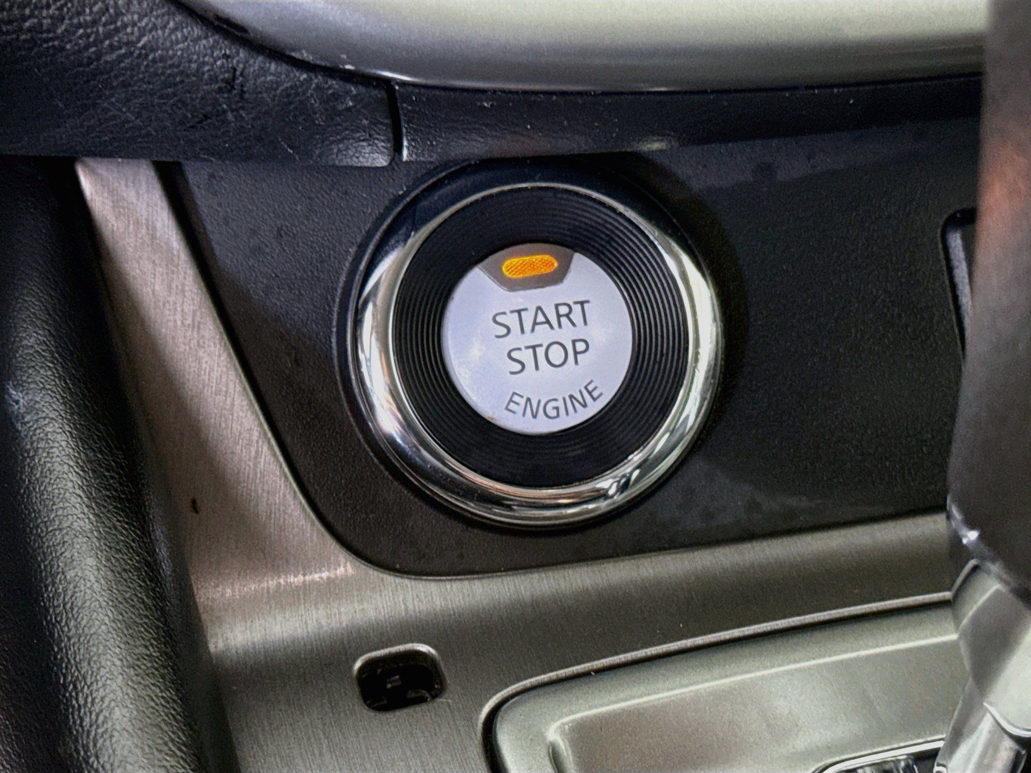 Used 2019 Nissan Murano S FWD image 21