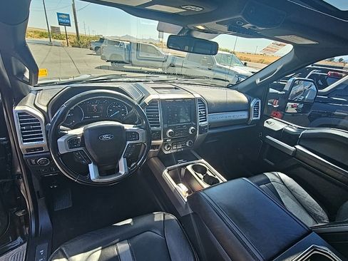 Used 2018 Ford F450 Platinum w/ Platinum Ultimate Package image 21