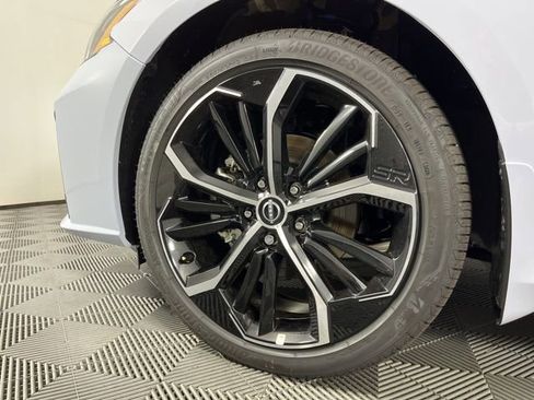 New 2025 Nissan Altima 2.5 SR w/ SR Premium Package image 12