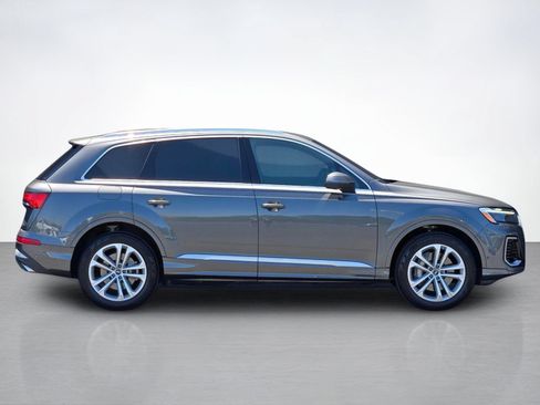 Used 2025 Audi Q7 3.0T Premium Plus AWD/4WD image 8