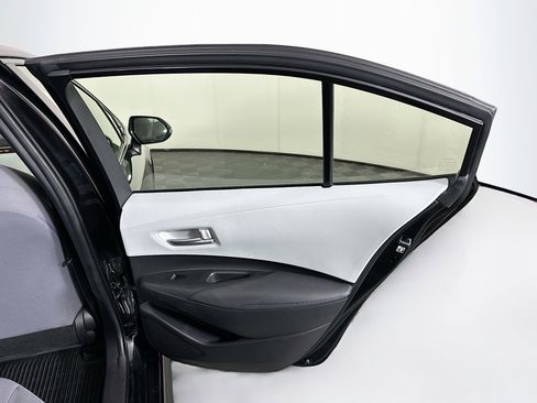 Used 2022 Toyota Corolla SE image 27
