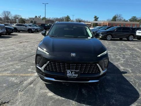 New 2026 Buick Envision Avenir image 3