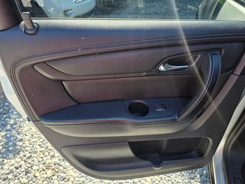 Used 2013 Chevrolet Traverse LT AWD/4WD image 18