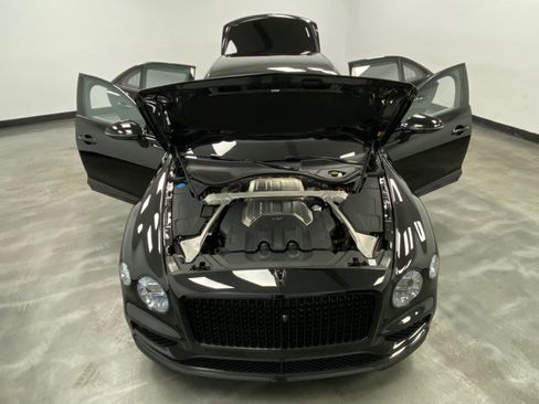 Used 2021 Bentley Flying Spur V8 AWD/4WD image 56