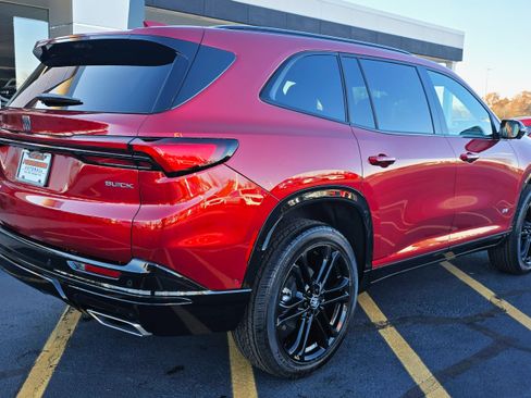 New 2026 Buick Enclave Sport Touring w/ Super Cruise Package image 9
