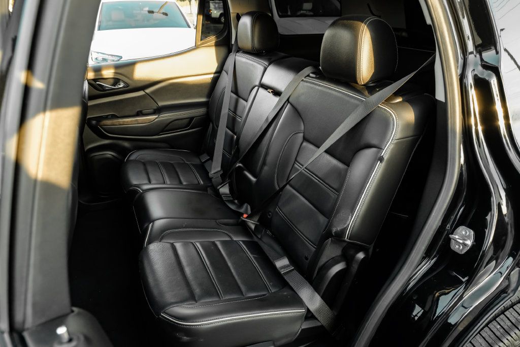 Used 2023 GMC Acadia Denali FWD image 38