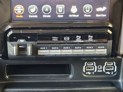 Used 2021 RAM 2500 Limited AWD/4WD image 14