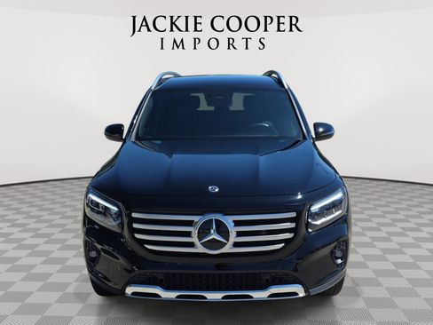 Certified 2025 Mercedes-Benz GLB 250 image 2