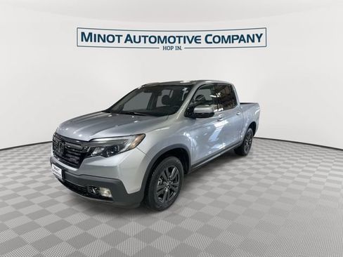 Used 2020 Honda Ridgeline Sport image 4