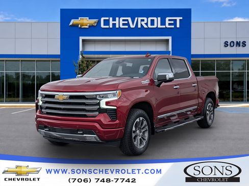 Used 2023 Chevrolet Silverado 1500 High Country w/ Z71 Off-Road Package AWD/4WD image 1