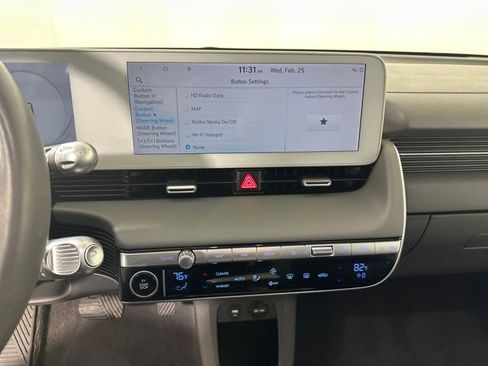 Used 2024 Hyundai Ioniq 5 SEL image 21