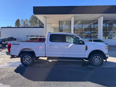 Used 2021 Ford F250 Lariat image 6