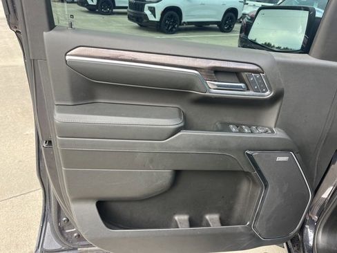 Used 2024 Chevrolet Silverado 1500 LTZ w/ LTZ Convenience Package II image 14