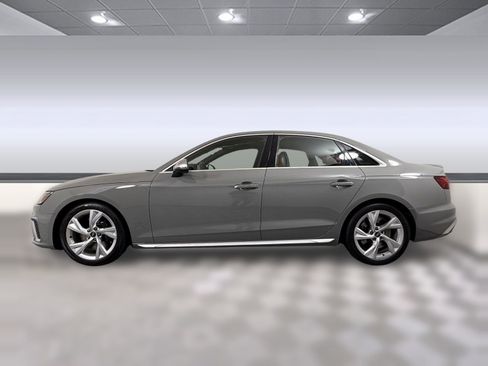 Used 2021 Audi S4 Premium Plus w/ Premium Plus Package image 2