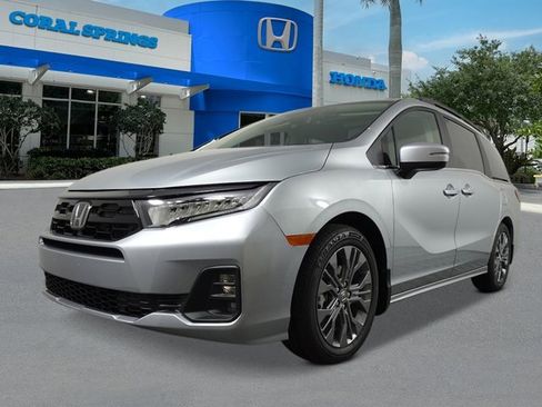 New 2026 Honda Odyssey Touring image 1