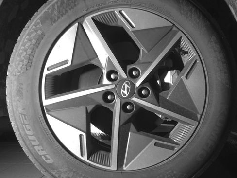 Used 2026 Hyundai Tucson SEL Plus AWD/4WD image 16